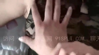 赛琳娜的黄金完整翻译版中文-直播 火辣身材的娜扎【沙滩上的贝壳酱】!