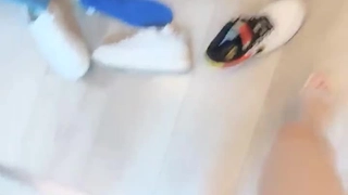 日韩欧美不卡一区二区高清-vavababy 面 試 畢 業 生 被 颻 渴 的 OL約 到 旅 館 脫 下 褲 子 吃 各 種 姿 勢 狂 抽 猛 送 全 部 射 嘴 巴 吞 淨
